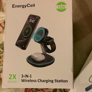 Black 3-in-1 Wireless Charging Station (NEW)